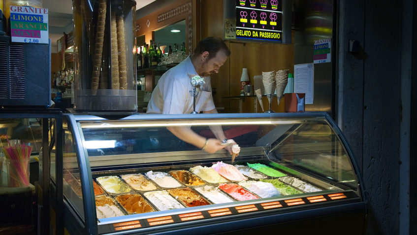 The Benefits of a Modern Commercial Ice Cream Freezer
