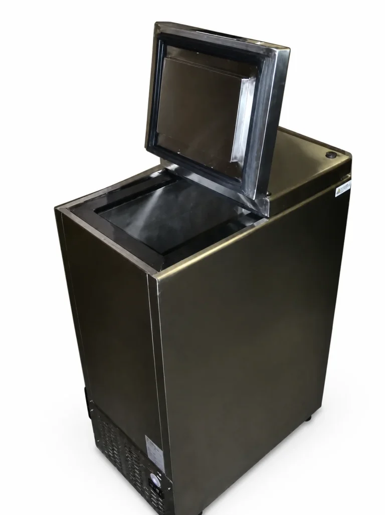 FT Storage Freezer, lid open